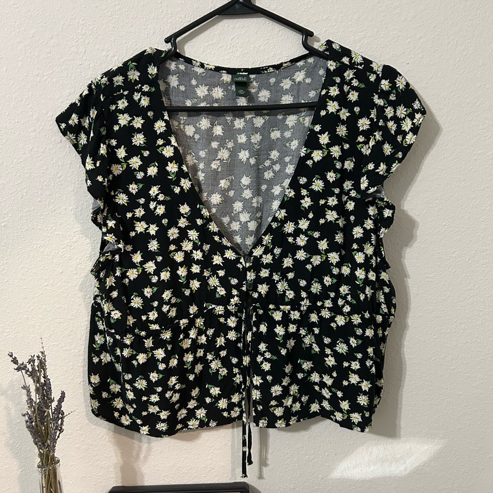 Wild Fable Black Floral Crop Top, Size: XXL, Worn Once